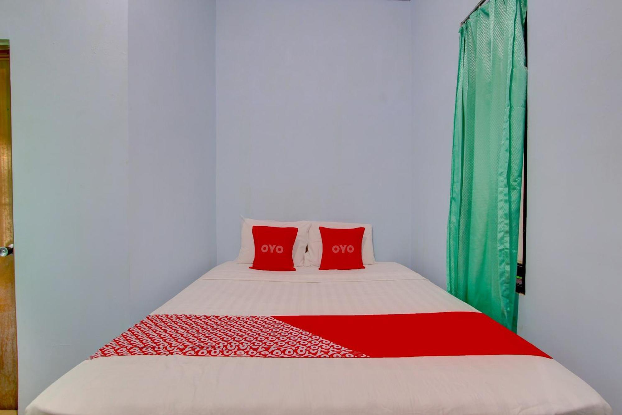 Super Oyo 93012 Griya Kencana Asri Syariah Lawean Extérieur photo